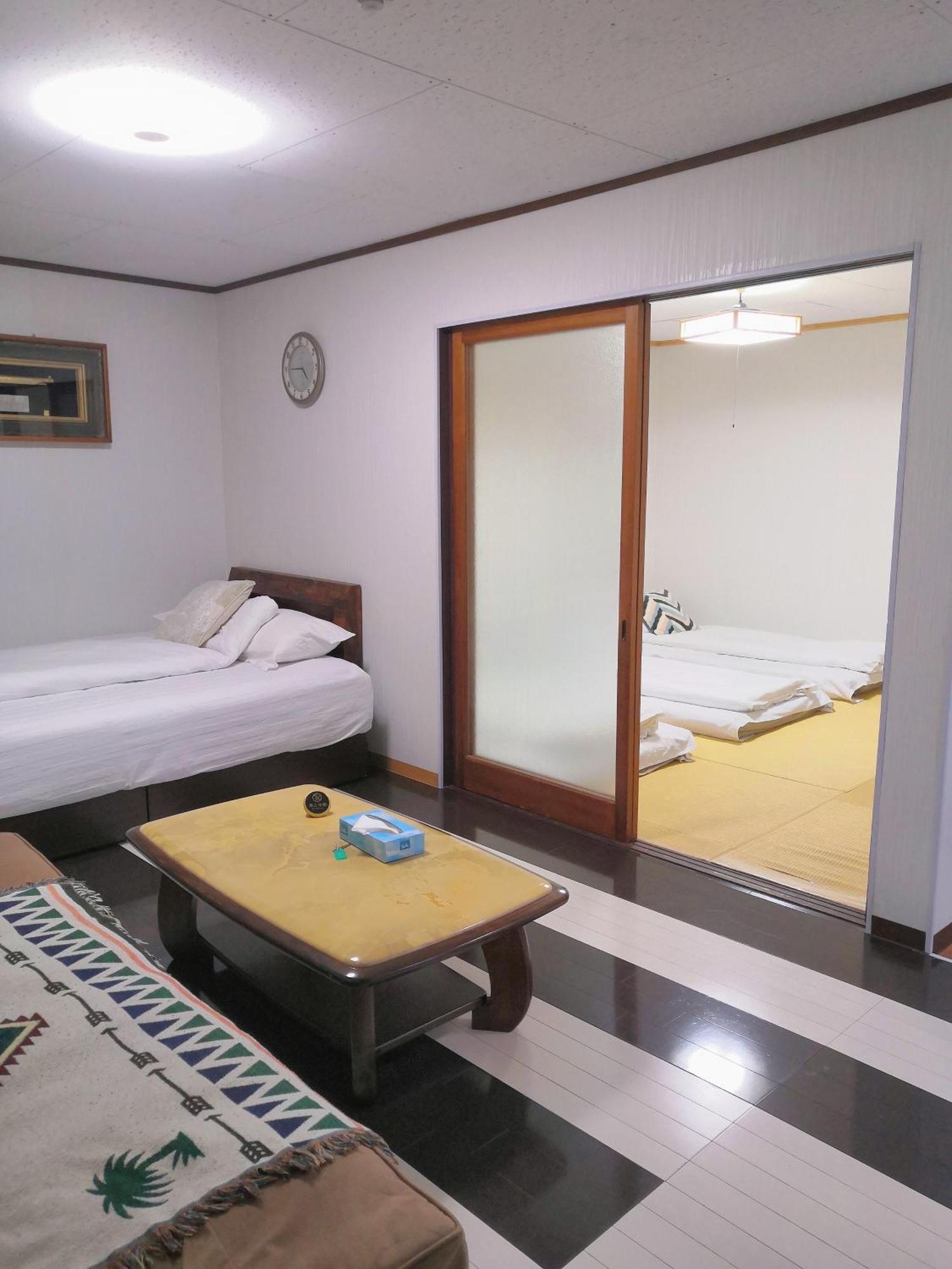 Nippori Osaka Nishi-Tengachaya Guesthouse西天下茶屋アパートメント Екстериор снимка