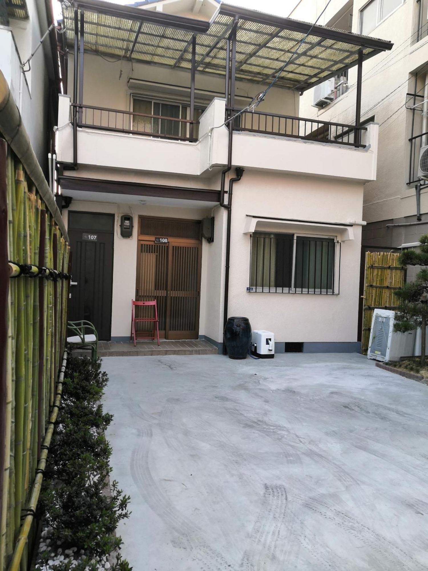 Nippori Osaka Nishi-Tengachaya Guesthouse西天下茶屋アパートメント Екстериор снимка